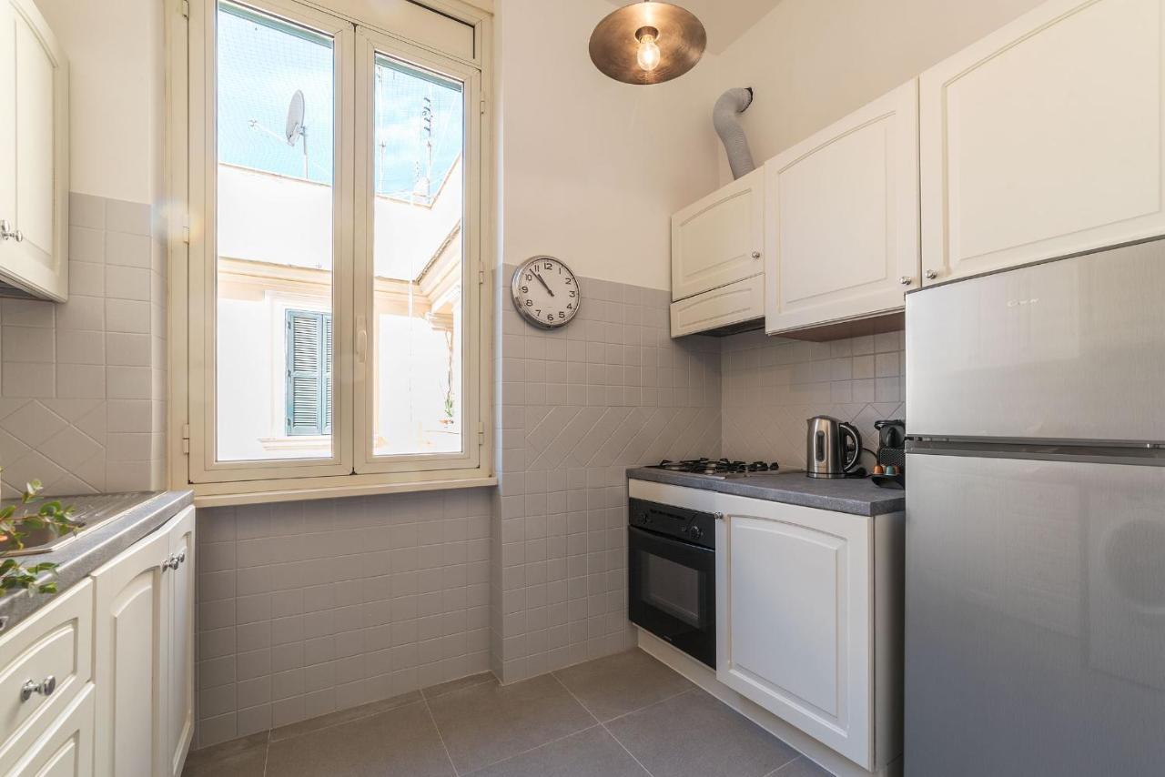 Lively Roma Trastevere Renovated Apartment - Fromhometorome Exterior photo